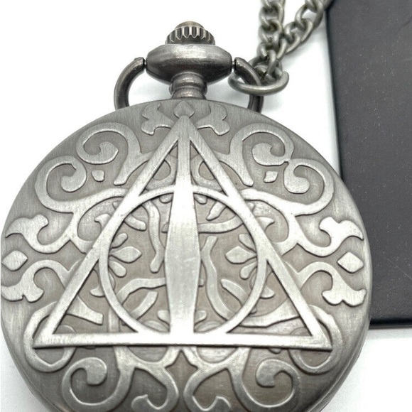 Harry Potter Wizarding World Loot Crate Exclusive Deathly Hallows Pocket Watch - Picture 3 of 4